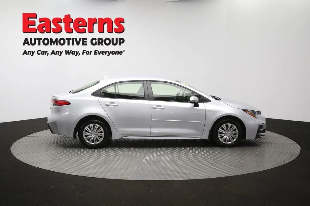 Used 2022 Silver Toyota SE image 42