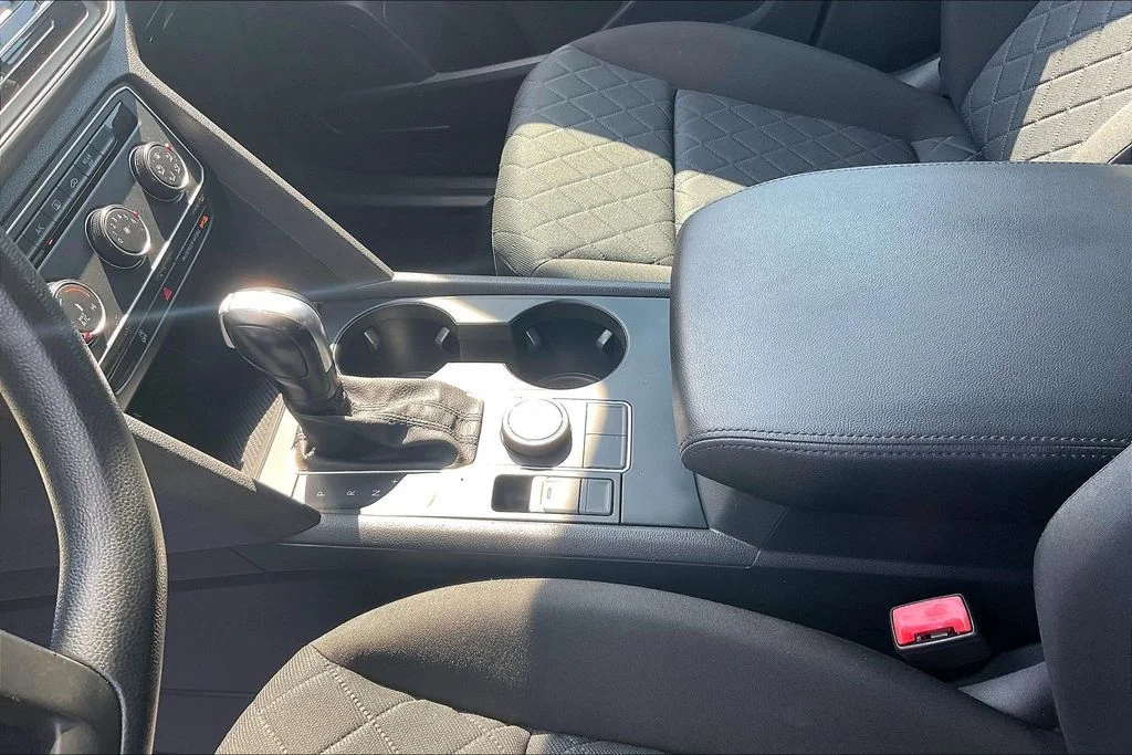 Used 2019 Gray Volkswagen S image 16