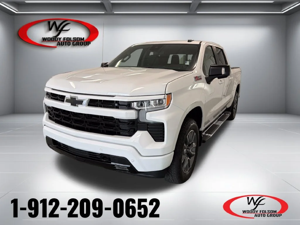 New 2026 Summit White Chevrolet RST image 1