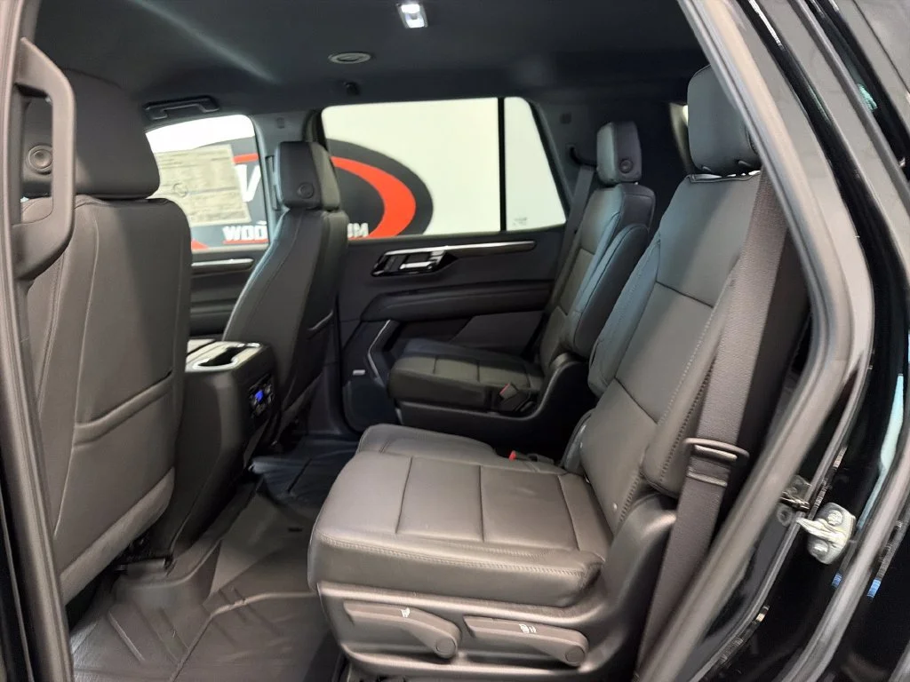 New 2027 Black Chevrolet Z71 image 14