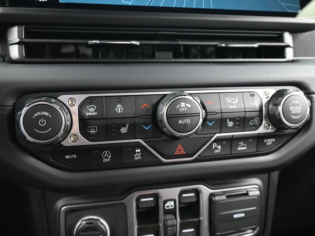 Used 2026 41 Jeep Rubicon X image 23