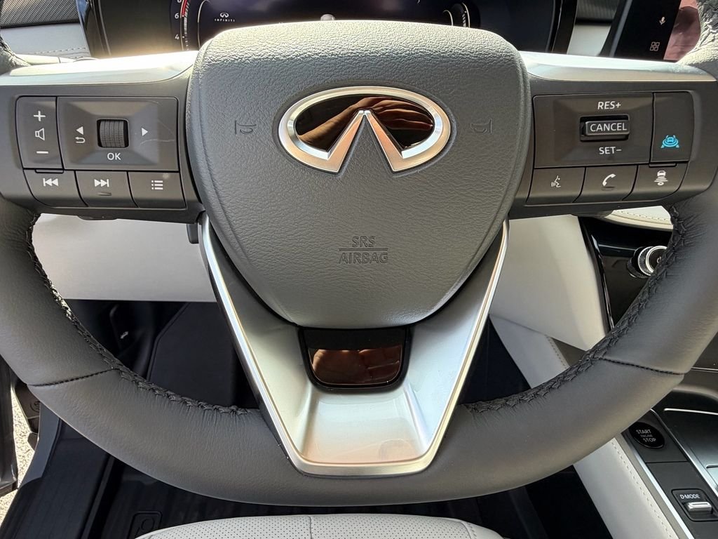 New 2027 HARBOR GRAY INFINITI Luxe FWD image 24