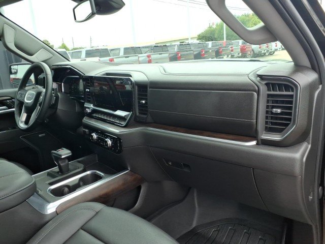 Used 2026 Onyx Black GMC SLT image 13