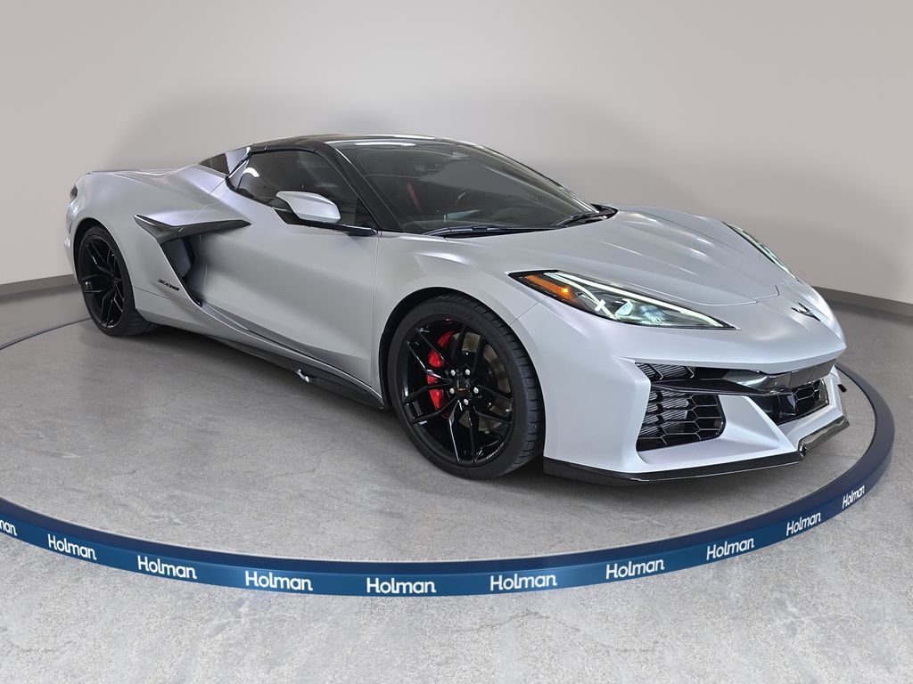 Used 2026 Blade Silver Metallic Chevrolet Z06 image 4