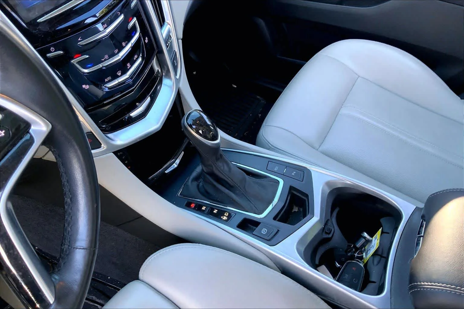 Used 2015 Platinum Ice Tricoat Cadillac Performance Collection image 17