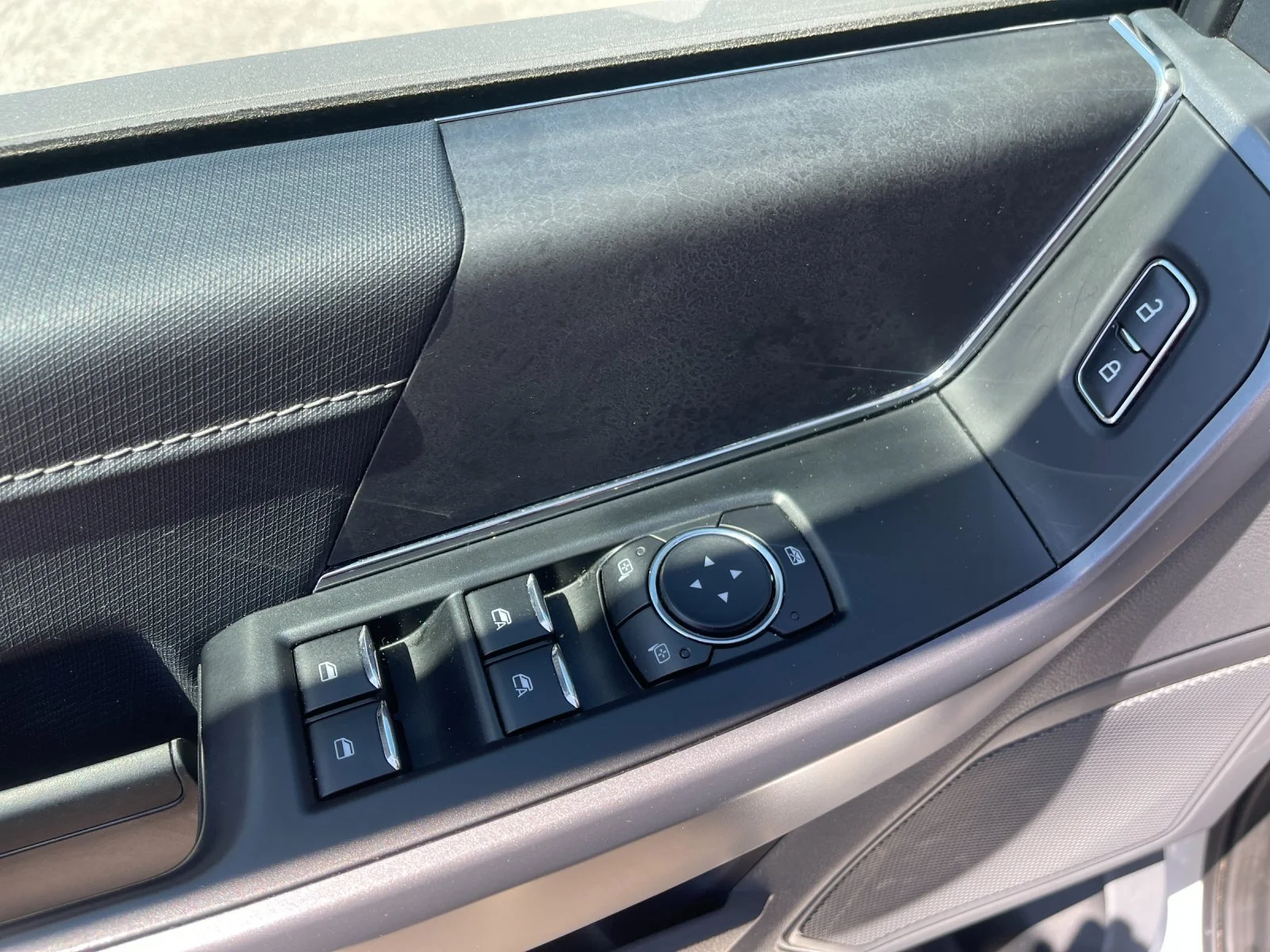 Used 2025 White Ford XLT image 13