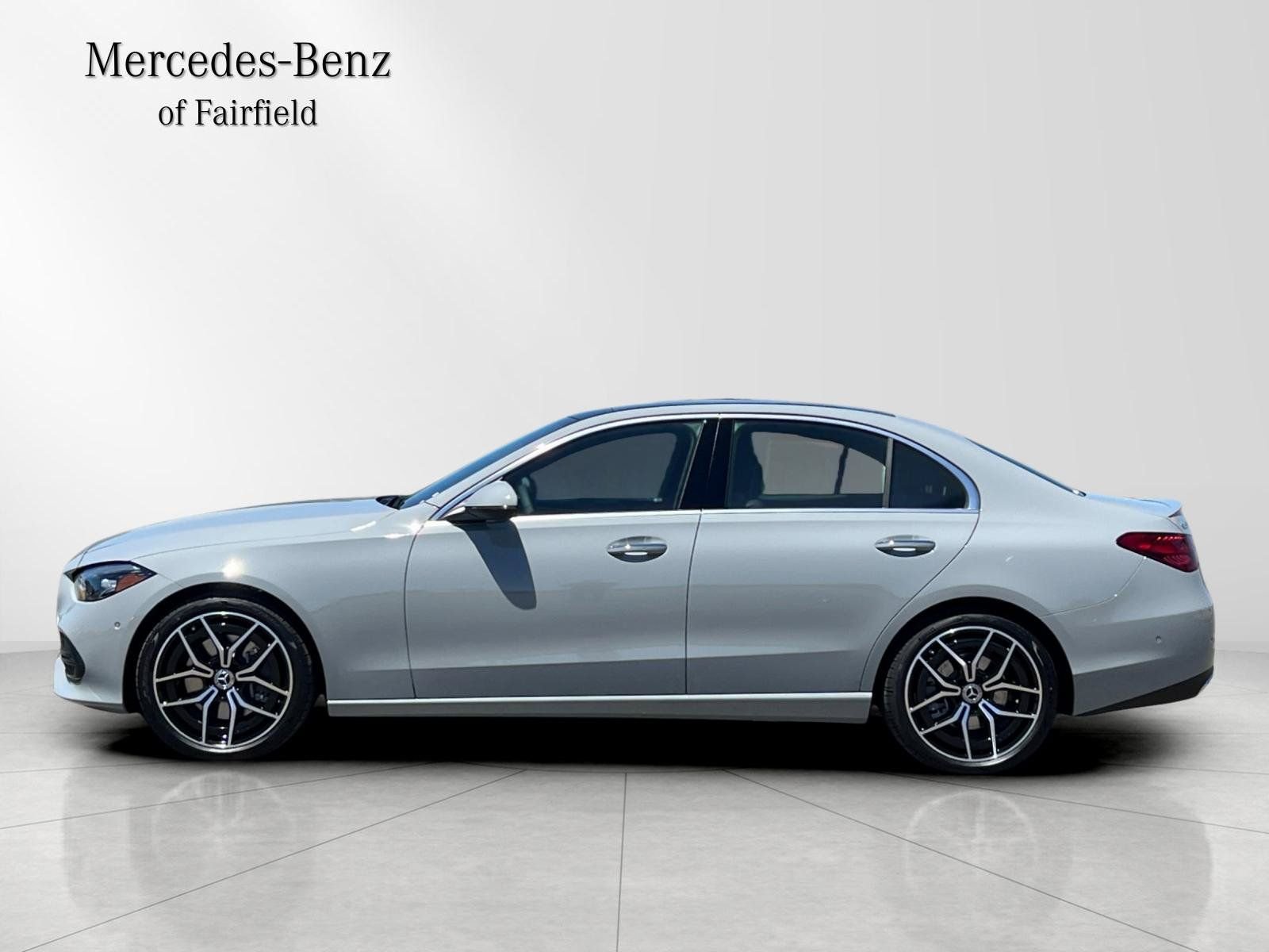 New 2026 MANUFAKTUR Alpine Grey Mercedes-Benz C 300 image 5