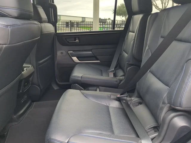 New 2026 Magnetic Gray Metallic Toyota Platinum image 14