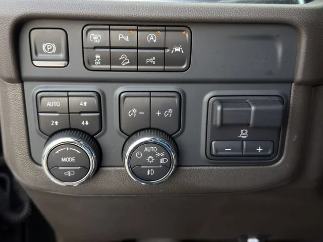 2025 Chevrolet Tahoe Z71 - Photo 25