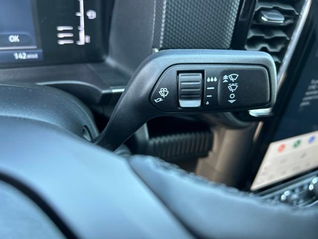 New 2026 Shadow Black Ford XLT image 28