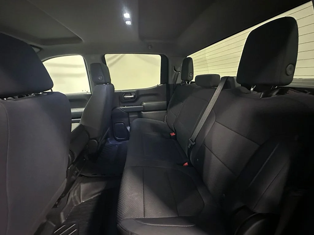 Used 2020 Gray Chevrolet Custom image 17