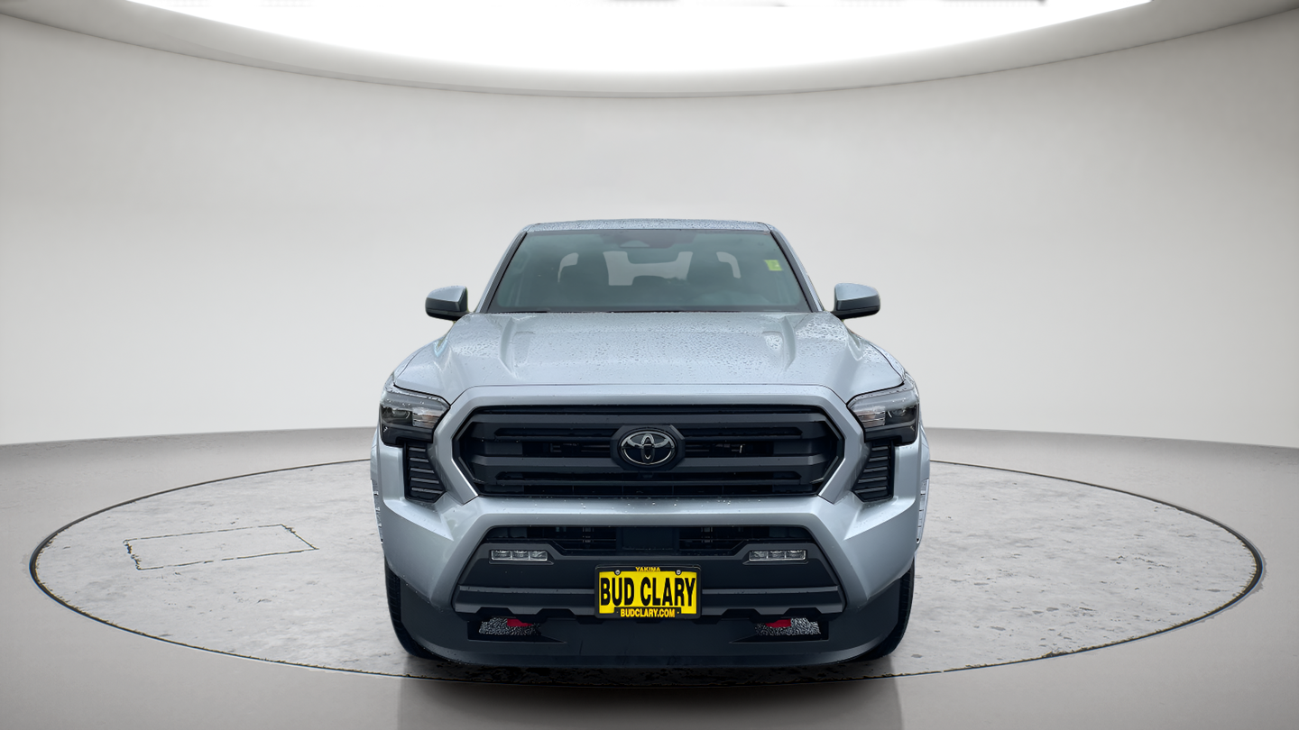 2026 Toyota Tacoma SR5 - Photo 8