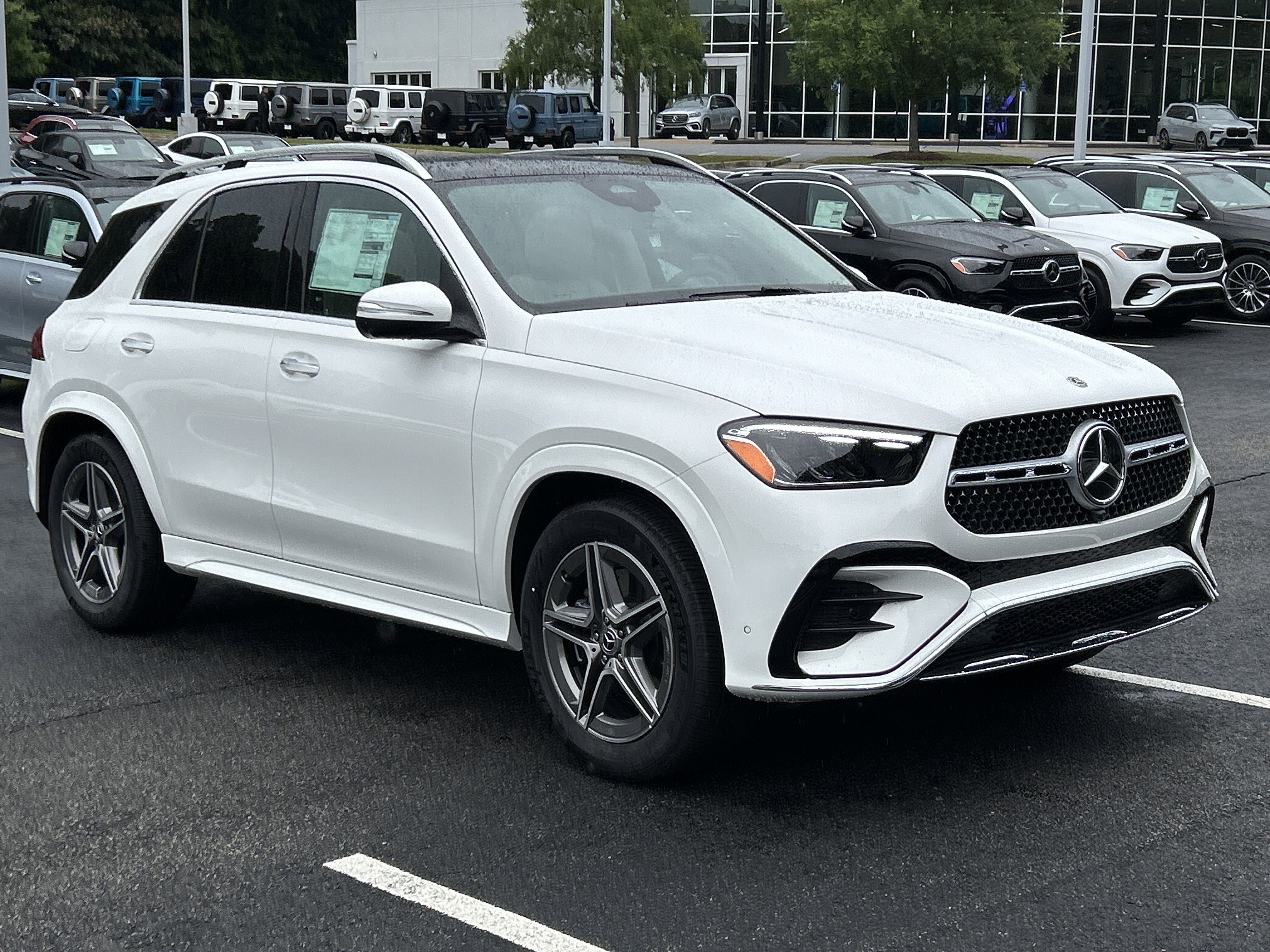 New 2026 Polar White Mercedes-Benz GLE 450 4MATIC® SUV image 4
