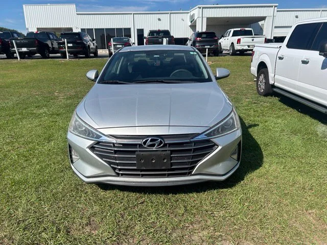 Used 2019 Symphony Silver Hyundai SE image 2