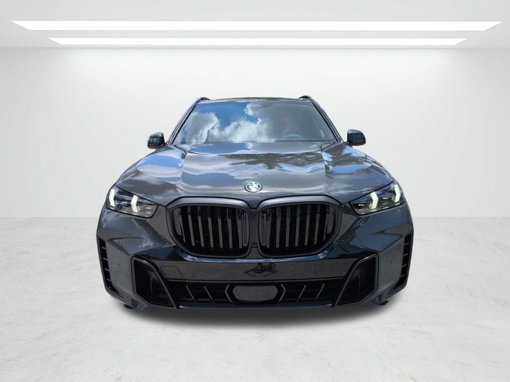 New 2026 Dravit Grey Metallic BMW xDrive50e image 9