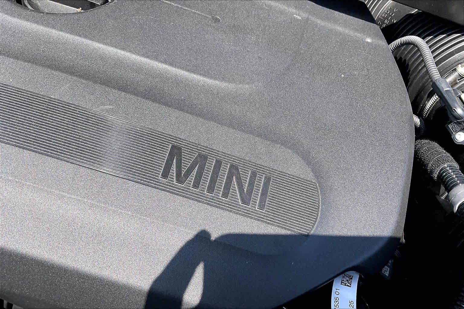 Certified Used 2025 Indigo Sunset Blue Metallic MINI S image 33