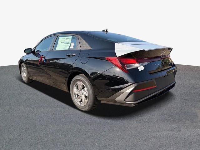 Used 2026 Black Hyundai SE image 2