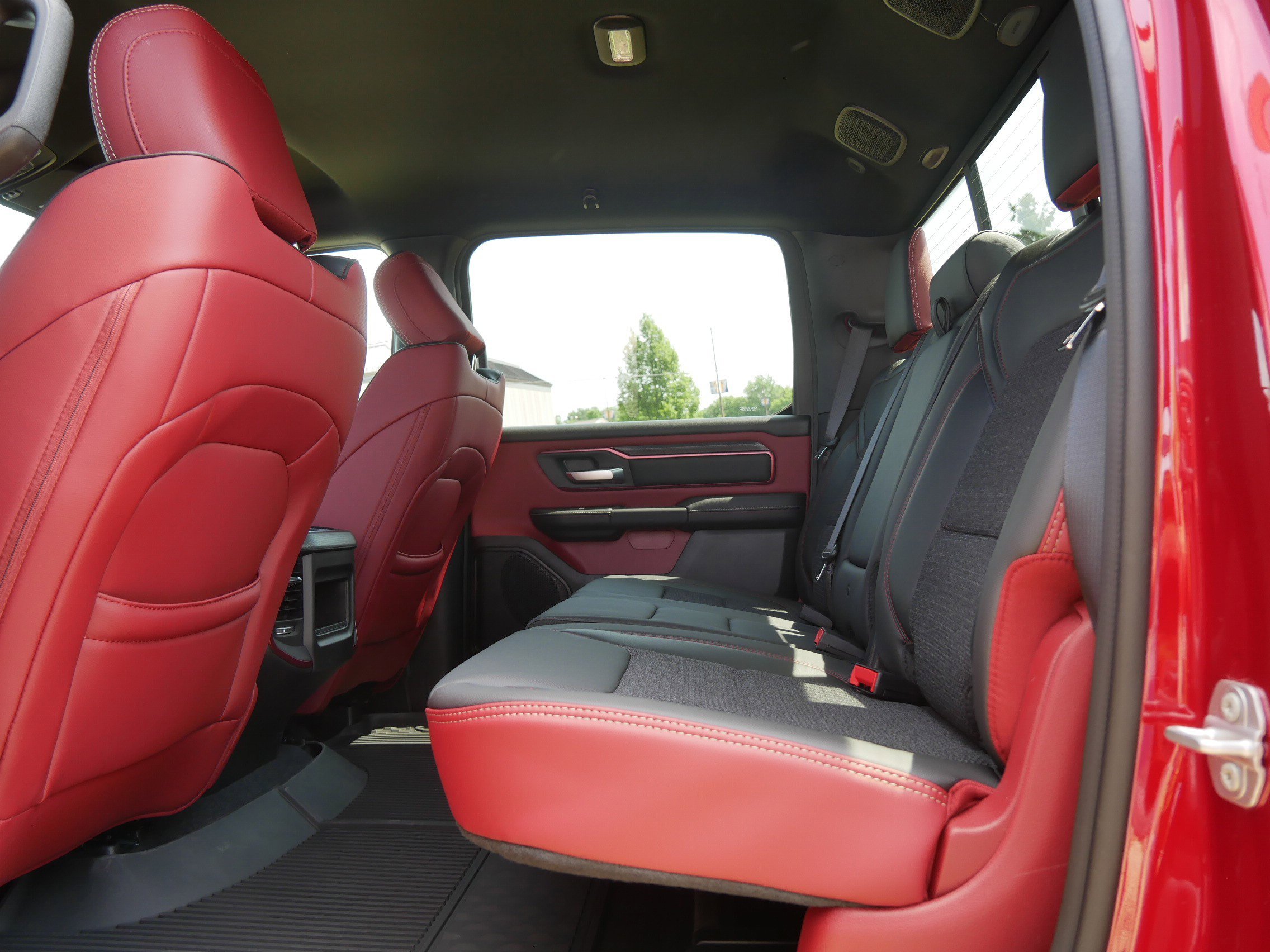 New 2026 Molten Red Pearl-Coat Exterior Paint RAM Rebel image 7