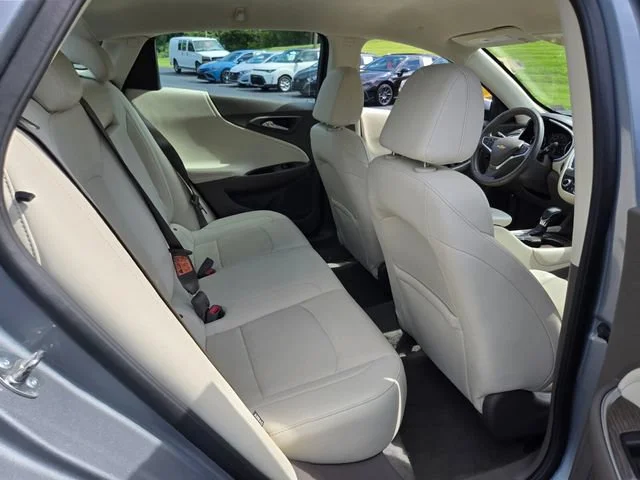 Used 2024 Sterling Gray Metallic Chevrolet 2LT image 20
