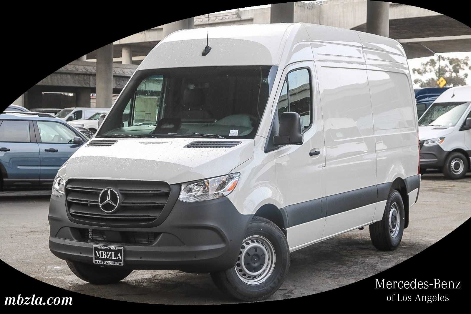 2025 Mercedes-Benz Sprinter Cargo Van
