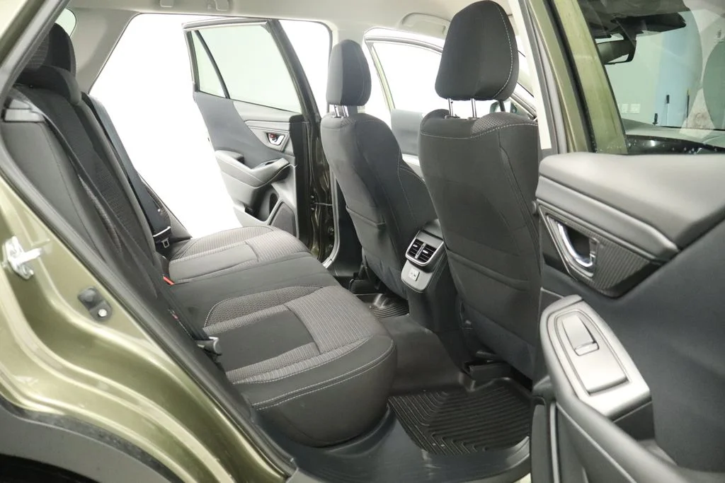 Certified Used 2025 Green Subaru Premium image 27