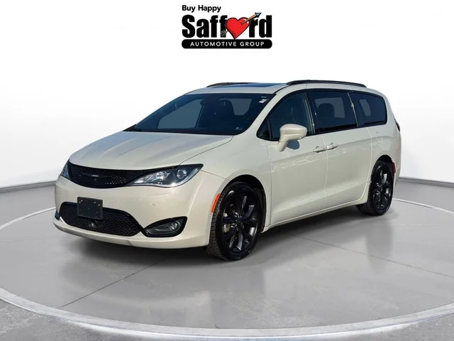 2020 Chrysler Pacifica Touring L