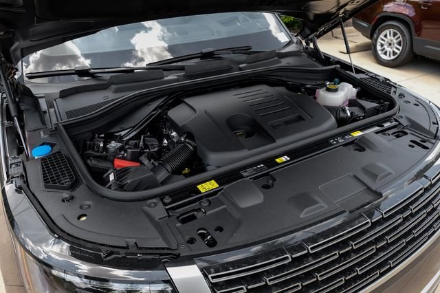 New 2026 Charente Grey Land Rover SE image 63