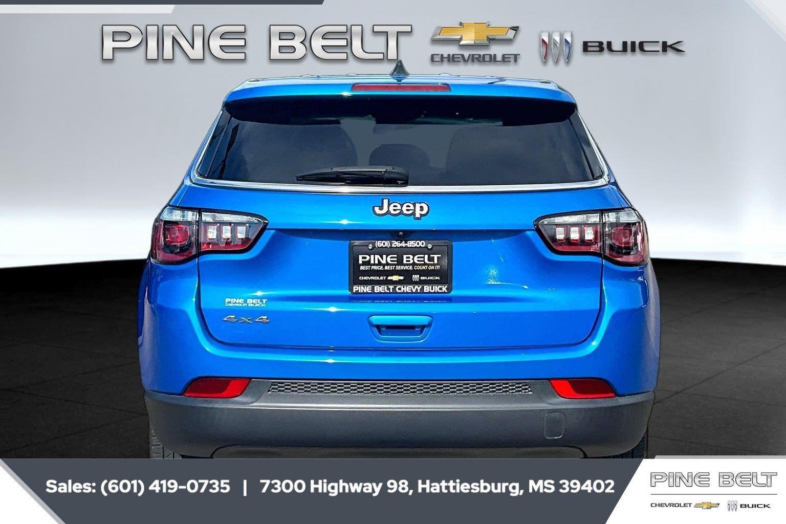 Used 2024 Blue Jeep Sport 4x4 image 4