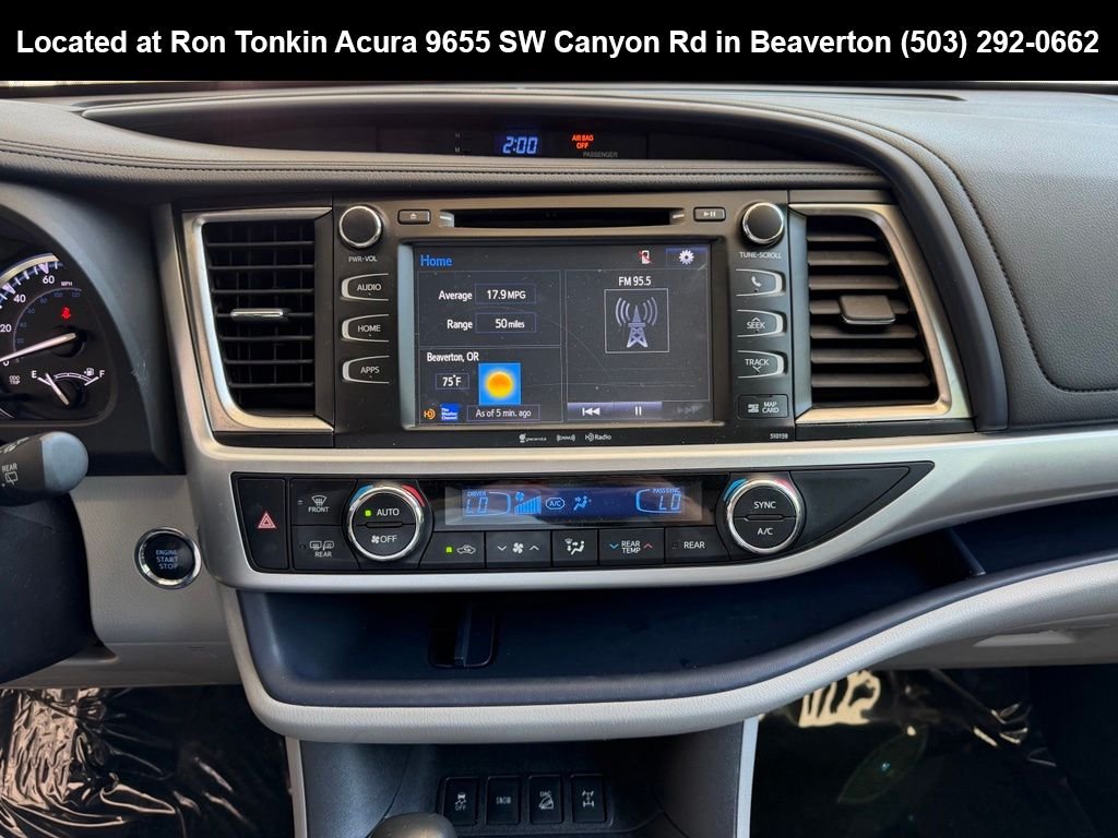 Used 2016 Blizzard Pearl Toyota XLE V6 image 20