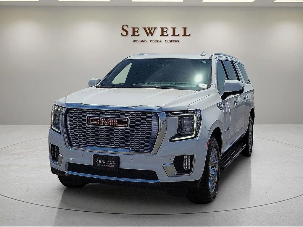 2021 GMC Yukon Denali AWD's photo