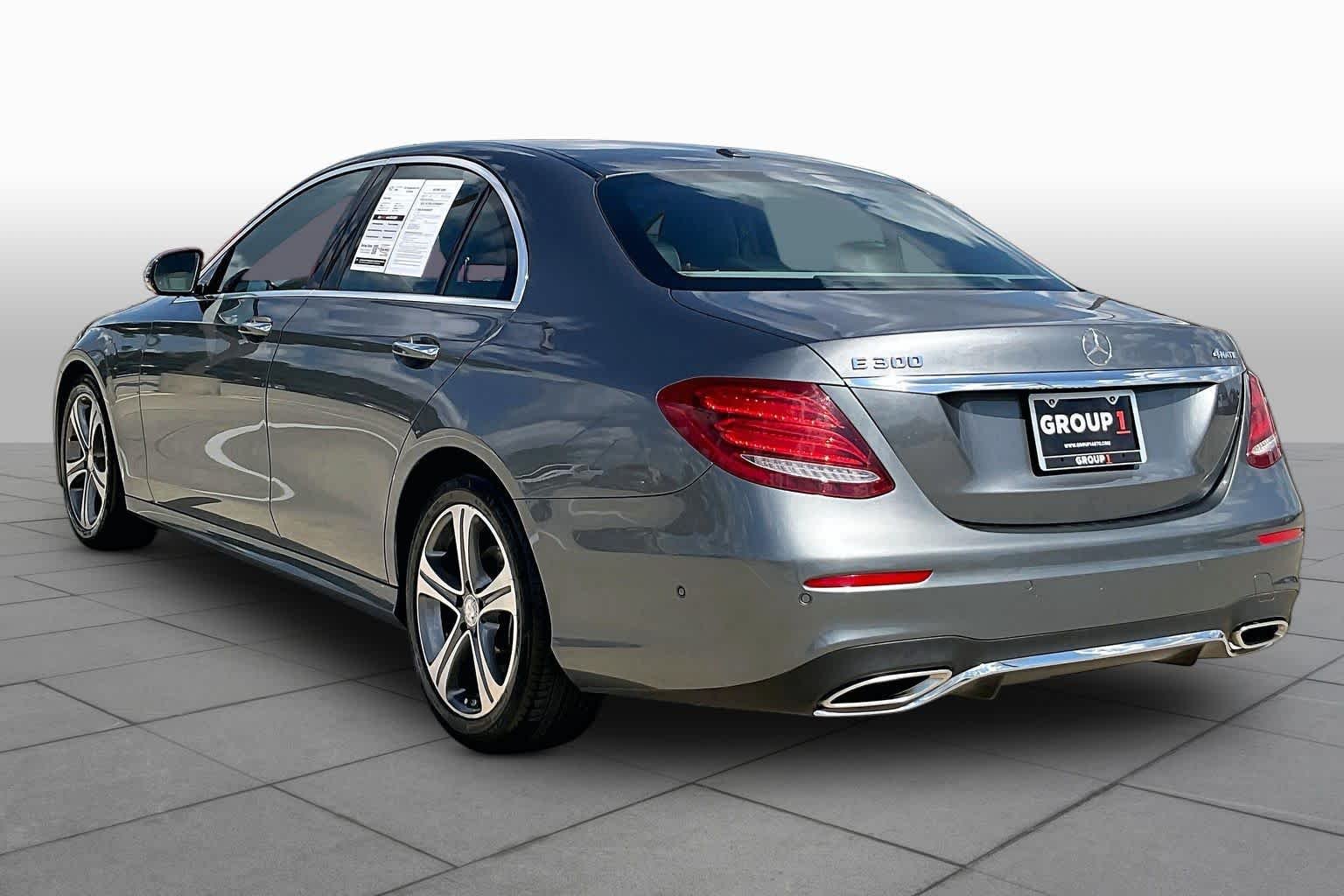 Used 2017 Selenite Grey Metallic Mercedes-Benz E 300 Sport image 12