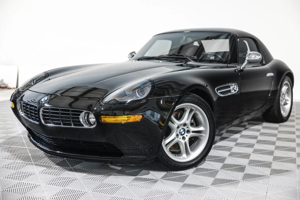 Used 2002 Black BMW Base image 1