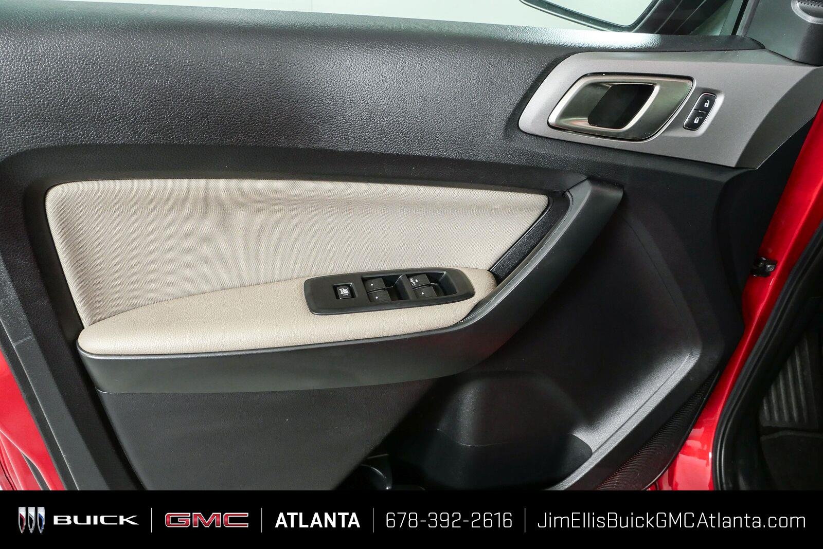 Used 2020 Rapid Red Metallic Tinted Clearcoat Ford XLT image 6