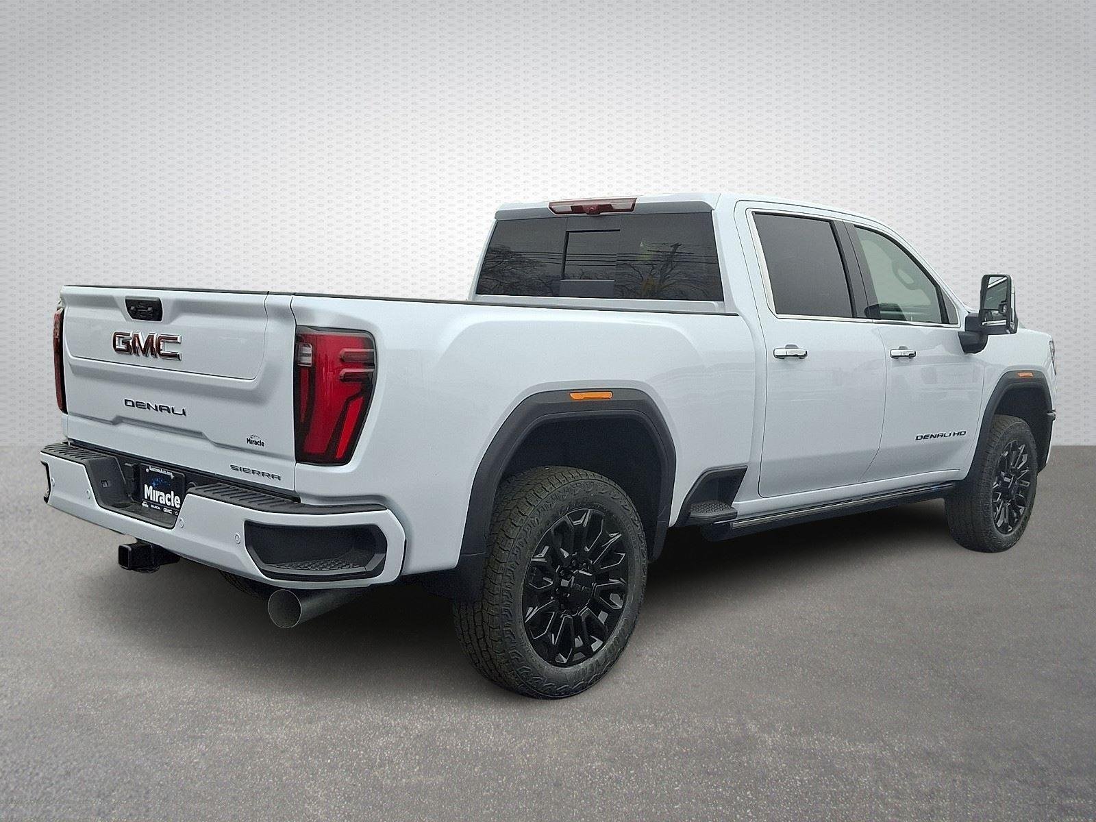 New 2026 Glacier White Tricoat GMC Denali image 5