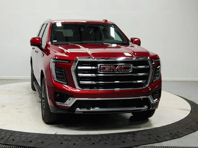 Used 2025 Volcanic Red Tintcoat GMC Elevation image 3