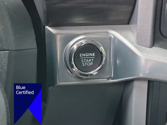Used 2024 Gray Ford Lariat image 28