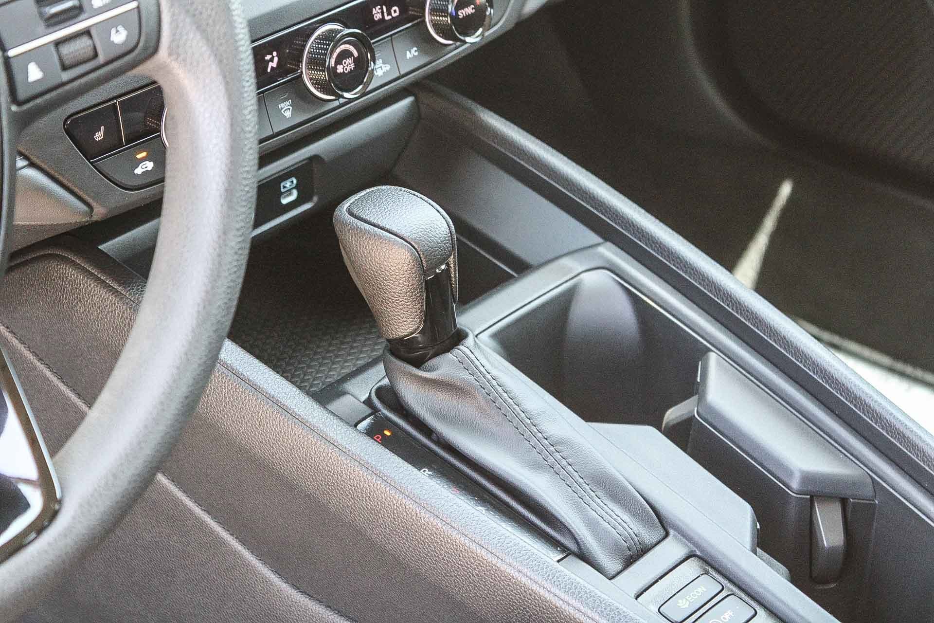 2025 Honda Accord SE - Photo 48