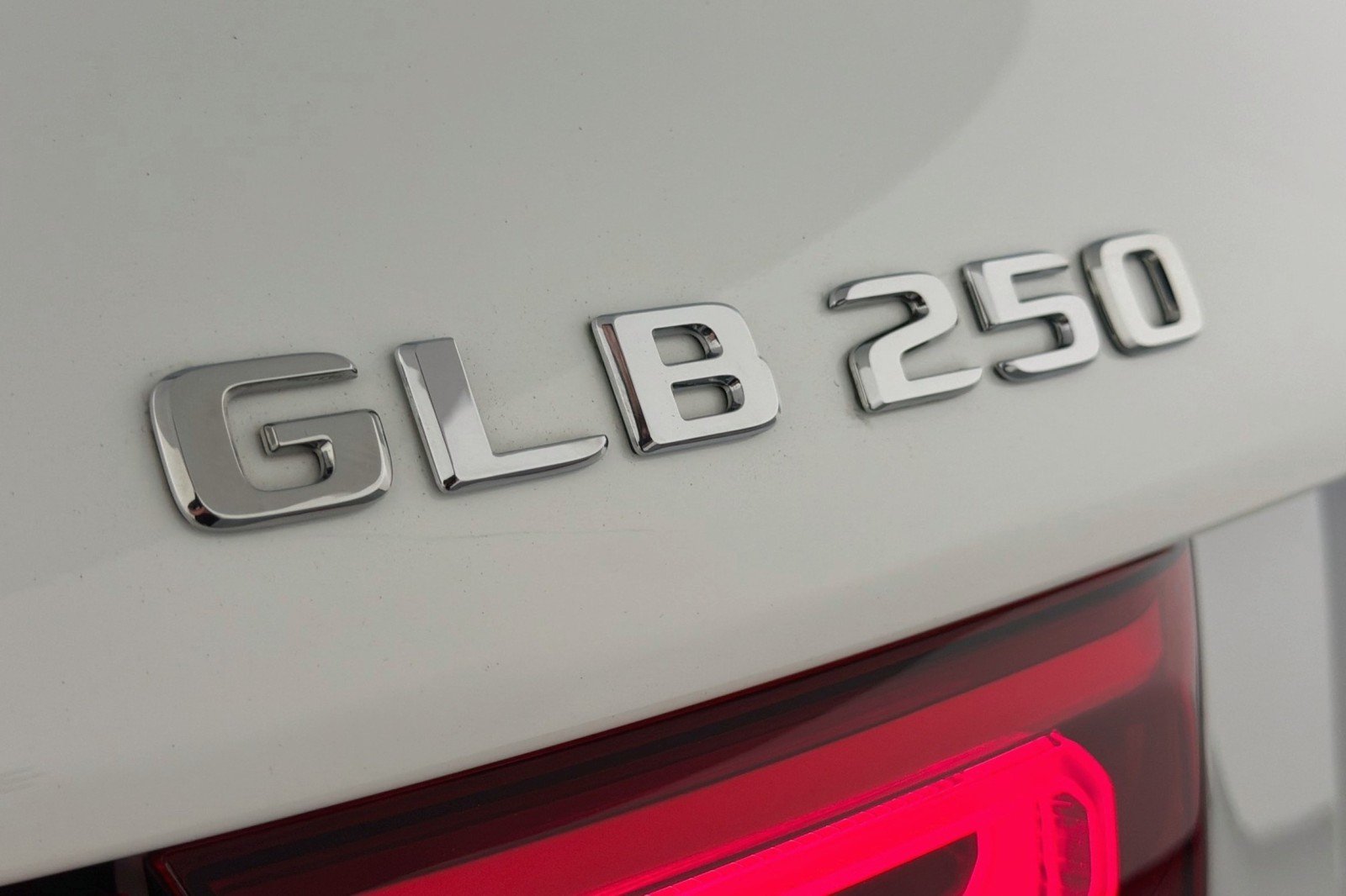 Used 2023 Polar White Mercedes-Benz 250 image 8