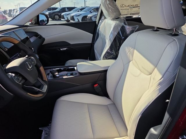 New 2026 Matador Red Mica Lexus PREMIUM PLUS image 11