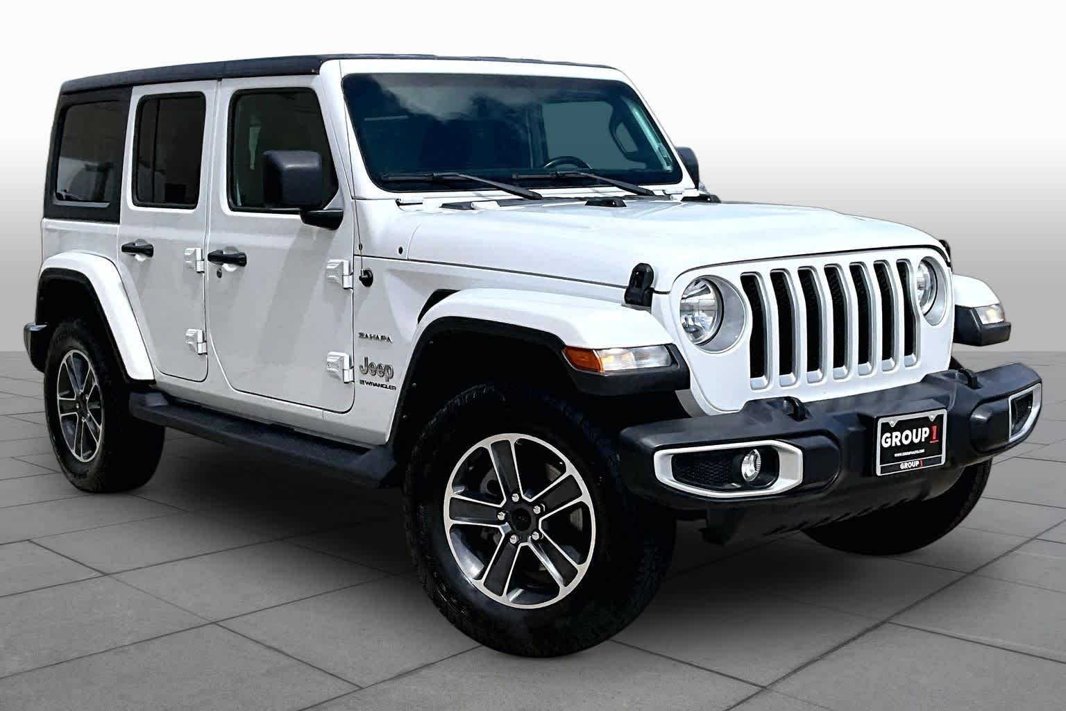 Used 2023 Bright White Clearcoat Jeep Sahara image 3