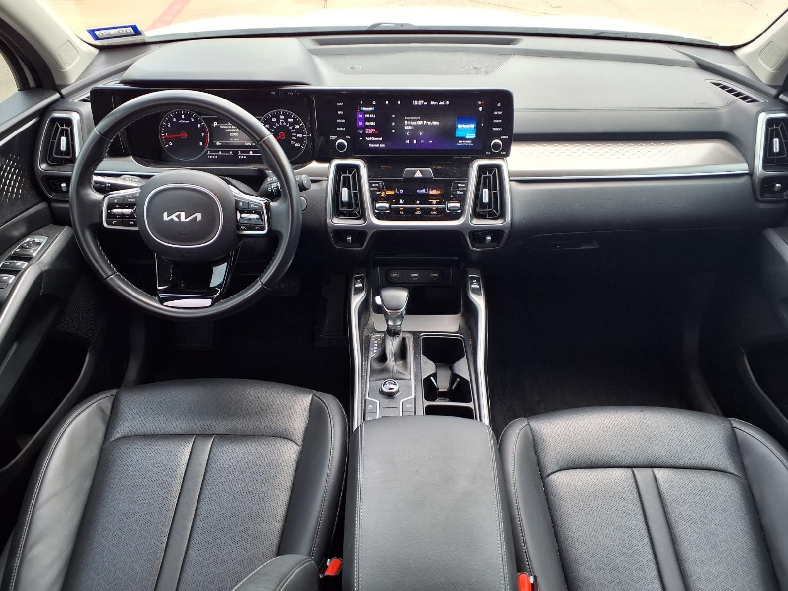 Used 2022 Glacial White Pearl Kia S image 12