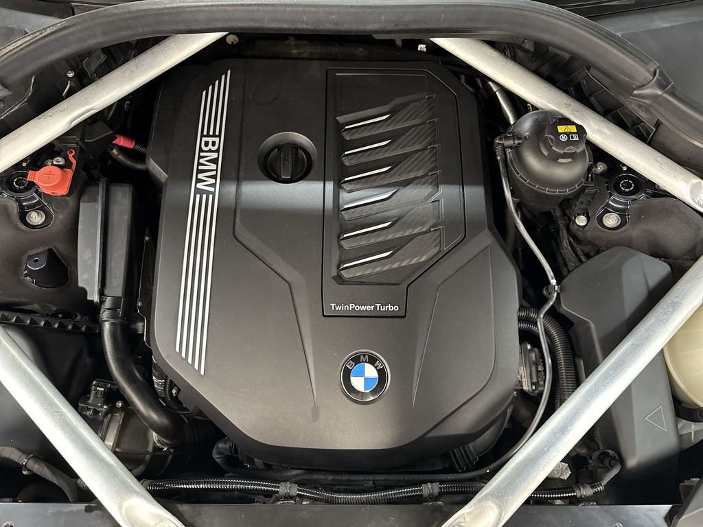 Used 2020 Gray Metallic BMW xDrive40i image 35