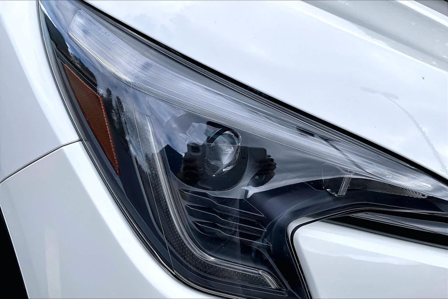 Used 2023 Crystal White Pearl Subaru Onyx Edition image 27