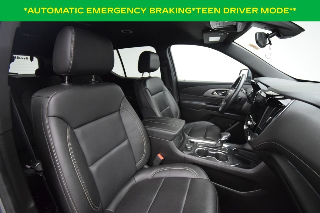 Used 2023 Sterling Gray Metallic Chevrolet LT Leather image 17