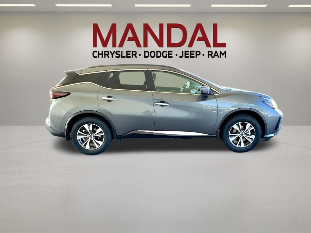 Used 2020 Gray Nissan SV image 5