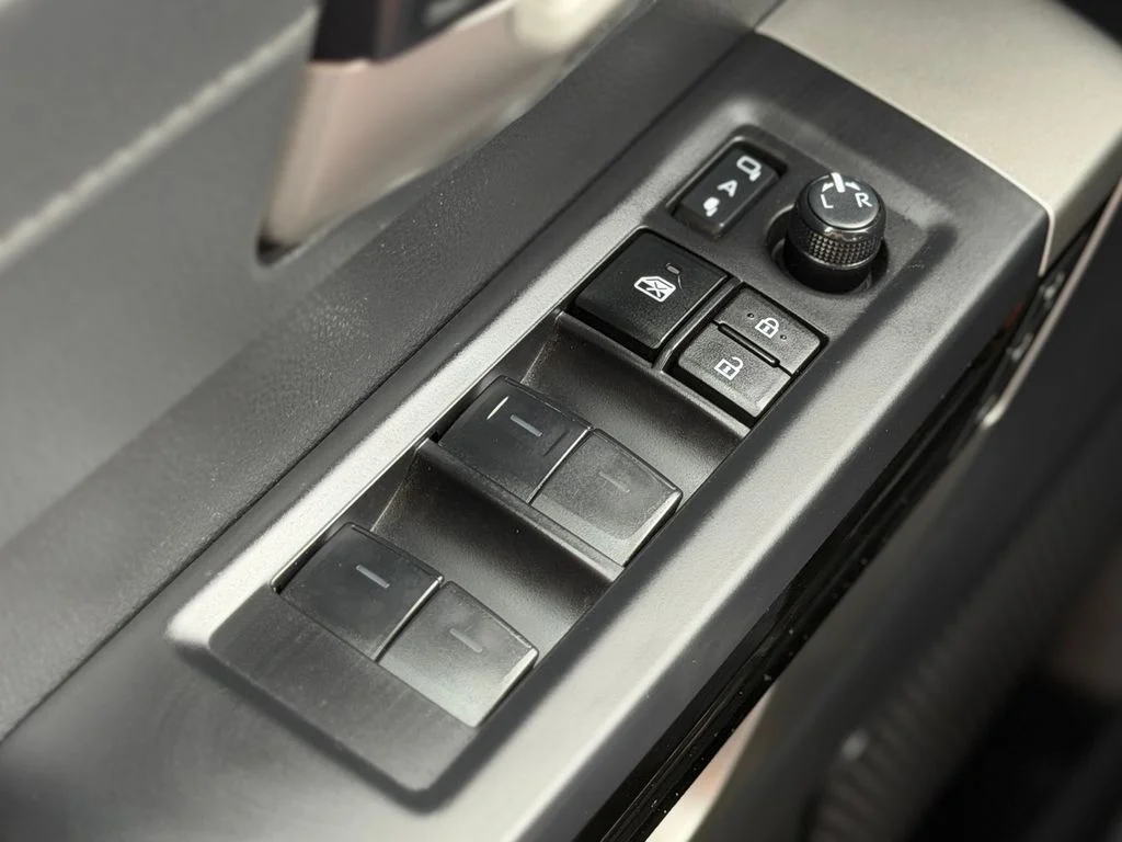 Used 2023  Toyota Limited image 25