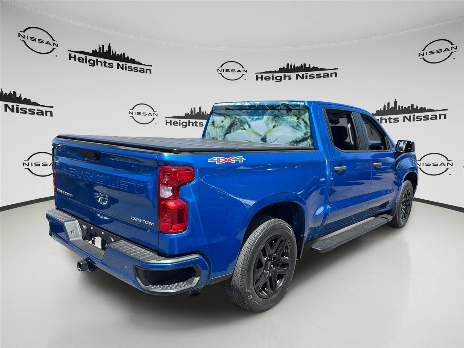 Used 2023 Glacier Blue Metallic Chevrolet Custom image 6