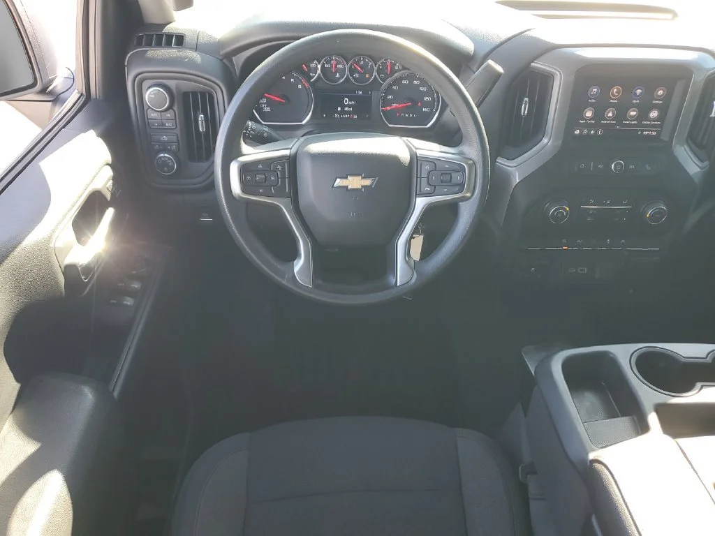 Used 2022 SUMMIT WHITE Chevrolet Custom image 12