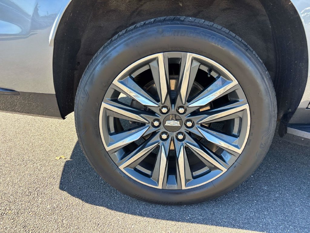 Used 2021 Gray Cadillac Sport image 32