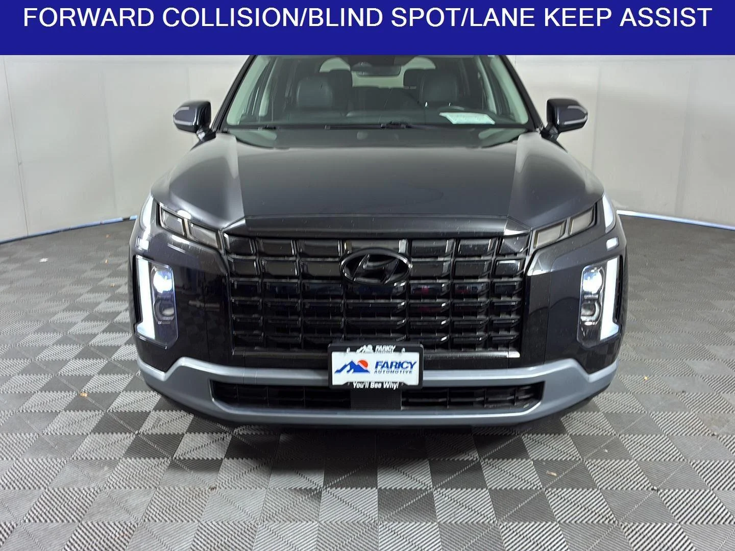 Used 2025 Moonlight Cloud Hyundai SEL image 4